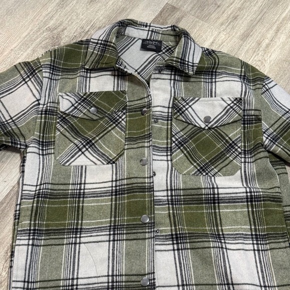 HFX Womens Plaid Flannel Shirt XS Green White Black Button Down Long Sleeve - Picture 2 of 6